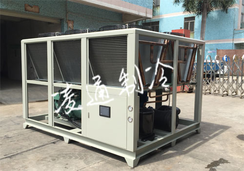 凌通制冷讲解如何安全稳定运行工业冷水机